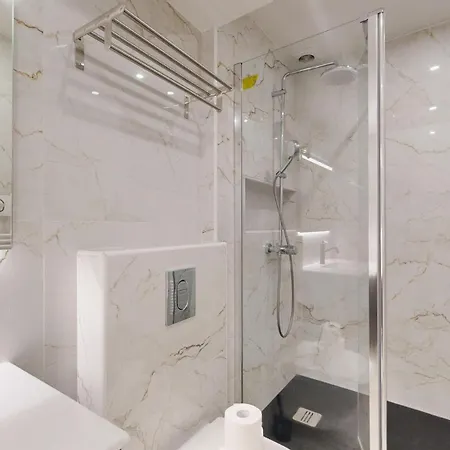 Bluestay 173 - Au Coeur De Apartment Paris